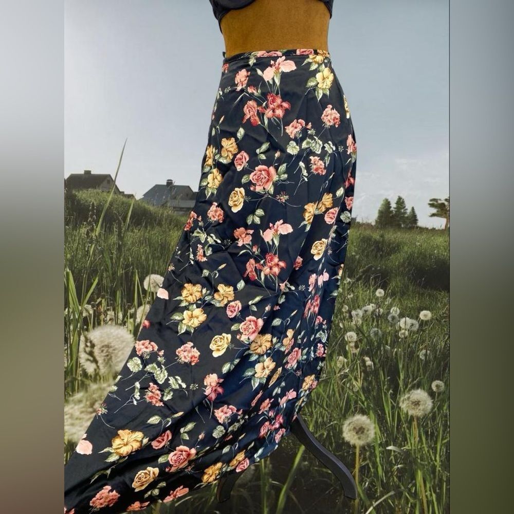 Vintage Whimsigoth Cottage Renaissance Fairy Feminine Silky Floral Maxi Skirt